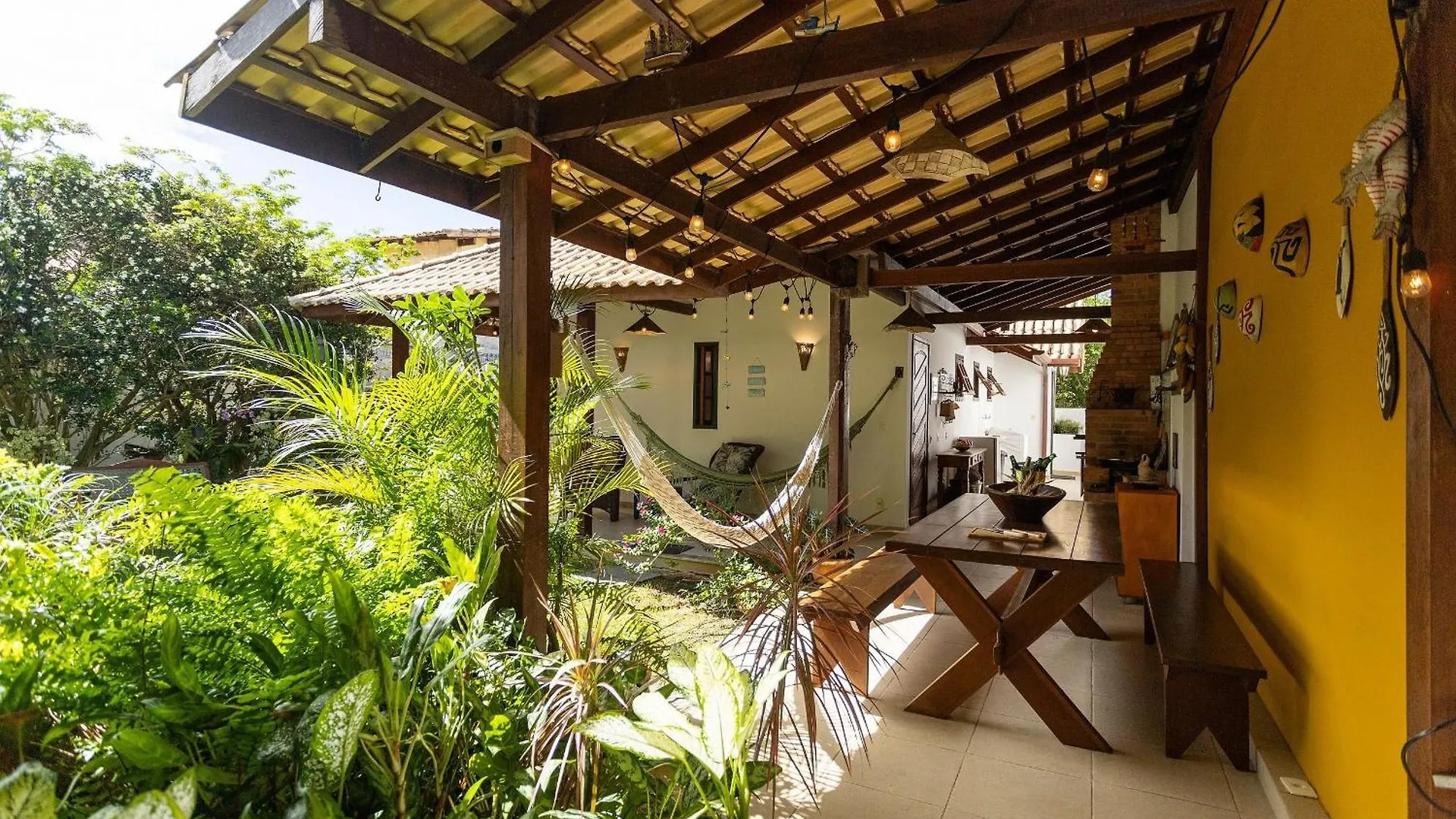 Casa Encantadora Em Geriba | Bzr13 Armacao dos Buzios Brazil